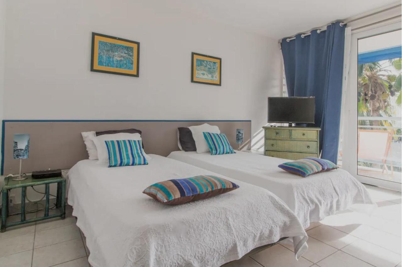 شقة Un Pied-A-Terre Face A La Marina Le Marin المظهر الخارجي الصورة