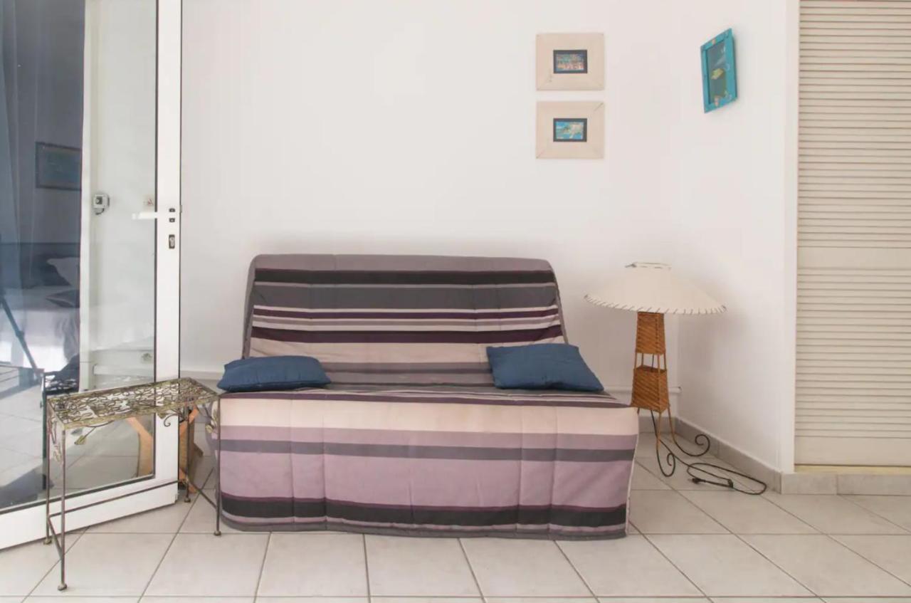 شقة Un Pied-A-Terre Face A La Marina Le Marin المظهر الخارجي الصورة